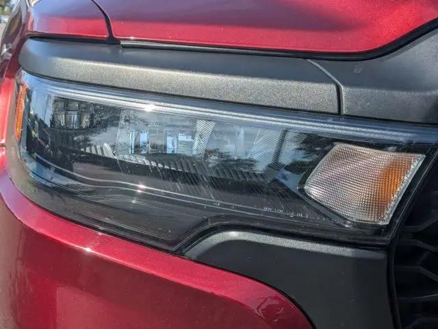 2025 Ram 1500 Rebel Crew Cab 4x4 5'7" Box