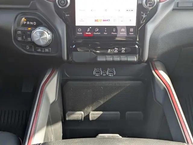 2025 Ram 1500 Rebel Crew Cab 4x4 5'7" Box