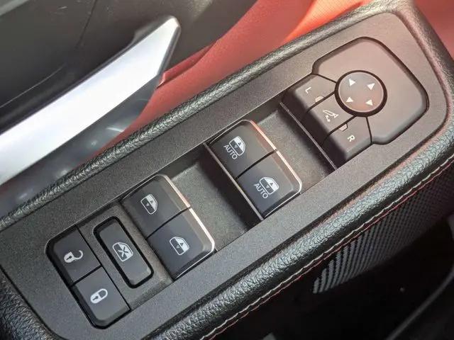 2025 Ram 1500 Rebel Crew Cab 4x4 5'7" Box