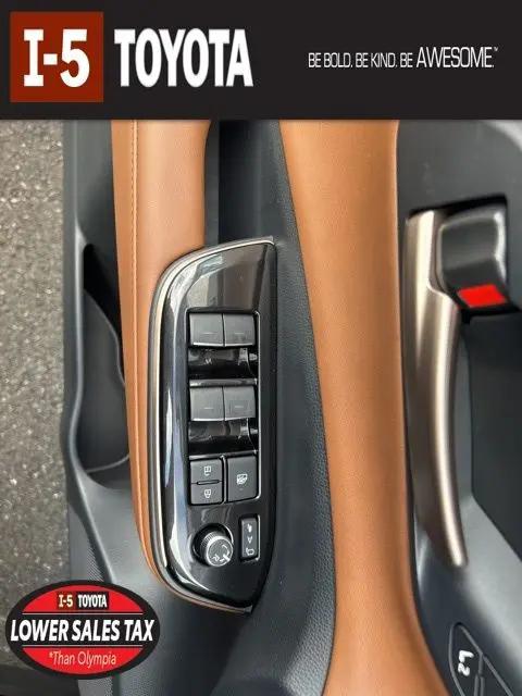 2026 Toyota Crown Signia Limited