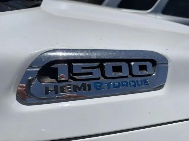 2024 Ram 1500 Laramie Crew Cab 4x2 5'7" Box