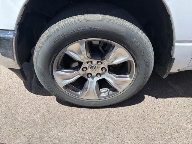 2024 Ram 1500 Laramie Crew Cab 4x2 5'7" Box