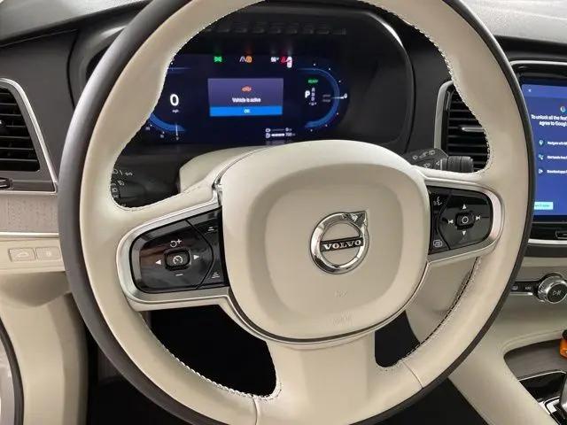 2025 Volvo XC90 Plug-In Hybrid T8 Plus 6-Seater