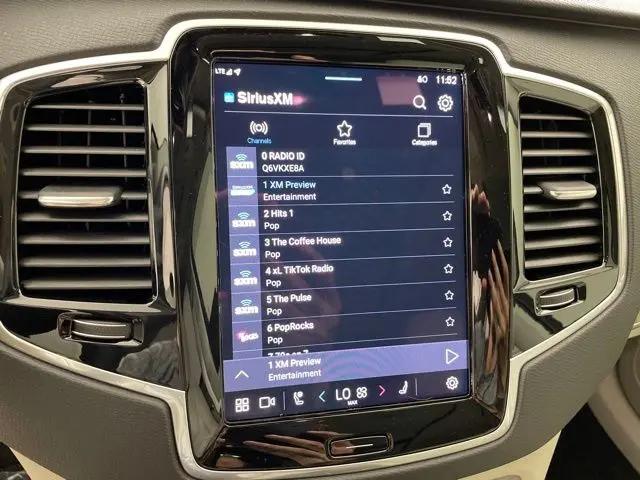 2025 Volvo XC90 Plug-In Hybrid T8 Plus 6-Seater