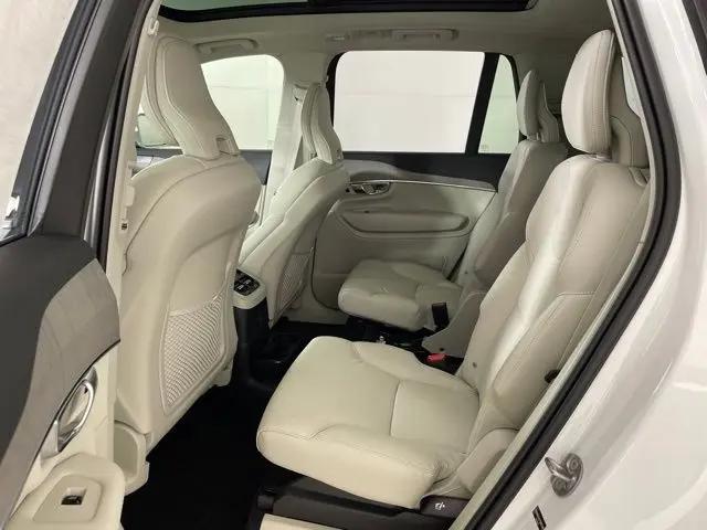 2025 Volvo XC90 Plug-In Hybrid T8 Plus 6-Seater