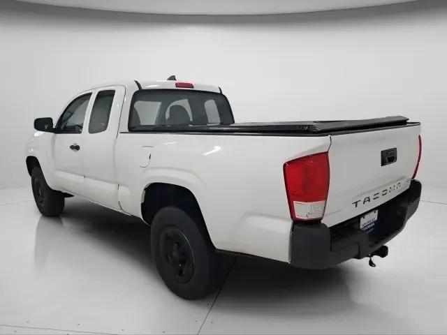 2016 Toyota Tacoma SR