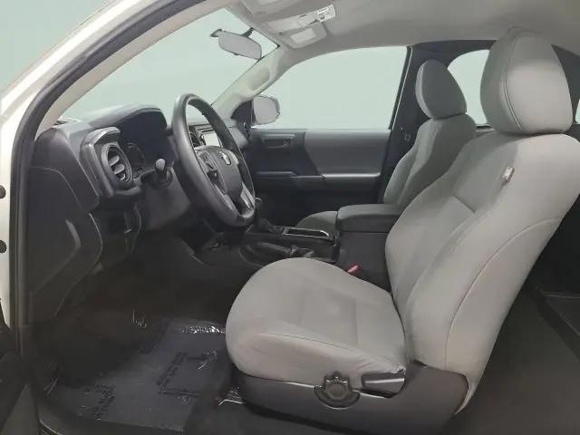 2016 Toyota Tacoma SR