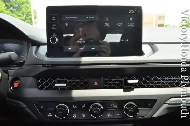 2026 Honda Accord Sedan SE