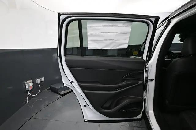 2026 Jeep Cherokee Overland 4x4