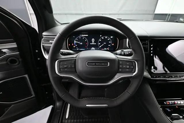 2026 Jeep Grand Cherokee Altitude 4x4
