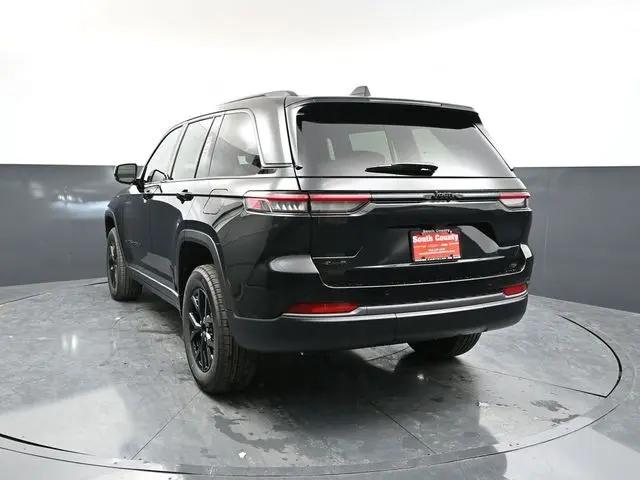 2026 Jeep Grand Cherokee Altitude 4x4