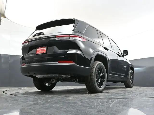 2026 Jeep Grand Cherokee Altitude 4x4