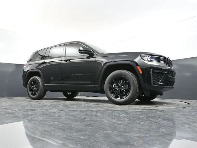 2026 Jeep Grand Cherokee Altitude 4x4