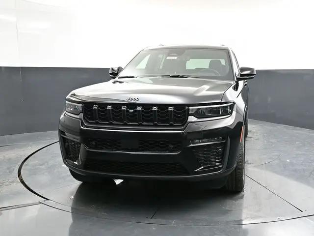 2026 Jeep Grand Cherokee 85th Anniversary Edition