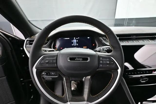 2026 Jeep Grand Cherokee 85th Anniversary Edition