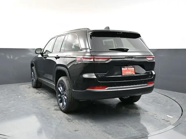2026 Jeep Grand Cherokee 85th Anniversary Edition