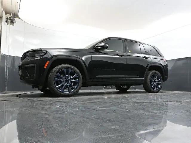 2026 Jeep Grand Cherokee 85th Anniversary Edition