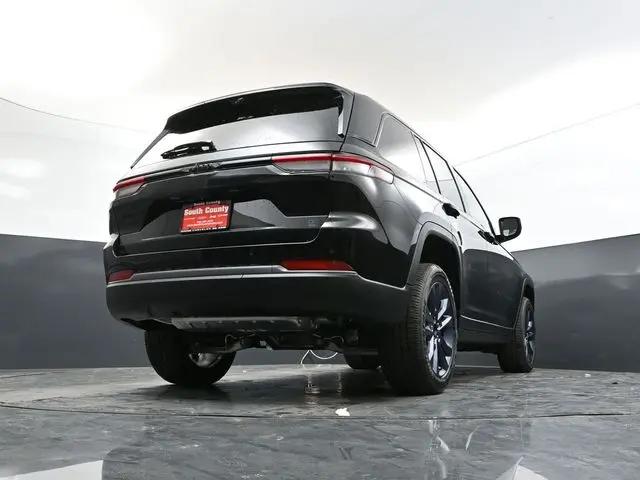 2026 Jeep Grand Cherokee 85th Anniversary Edition