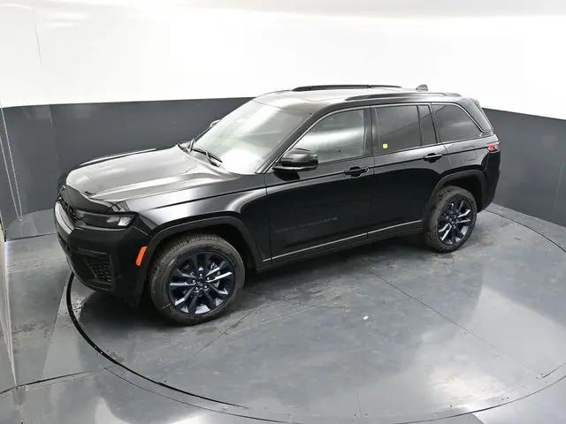 2026 Jeep Grand Cherokee 85th Anniversary Edition