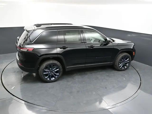 2026 Jeep Grand Cherokee 85th Anniversary Edition