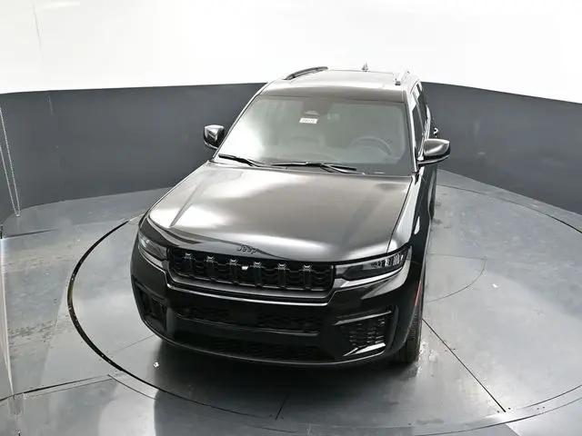 2026 Jeep Grand Cherokee 85th Anniversary Edition