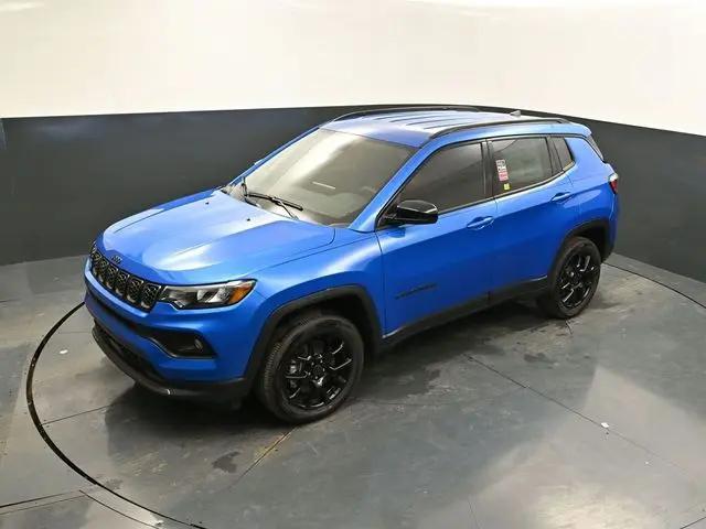 2026 Jeep Compass Latitude Altitude
