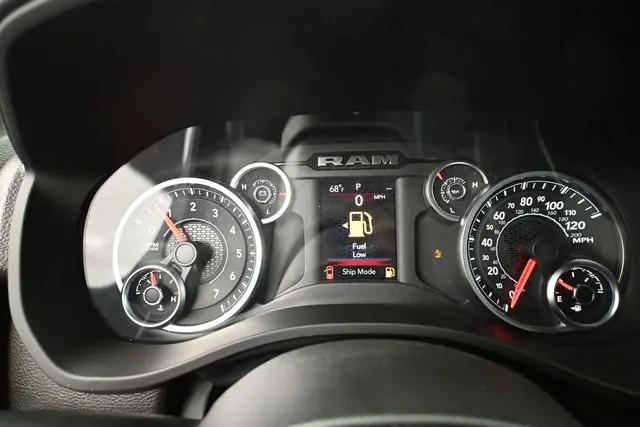 2026 Ram 1500 Tradesman Crew Cab 4x4 57 Box