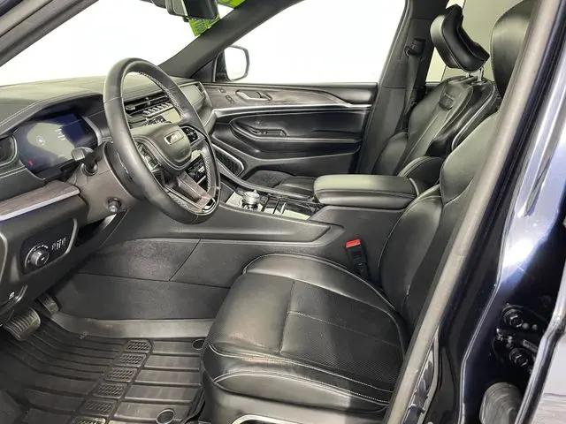 2023 Jeep Grand Cherokee L Overland 4x4