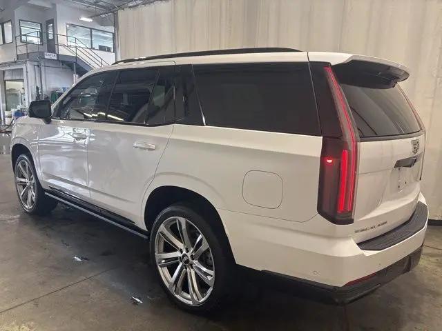 2025 Cadillac Escalade Sport