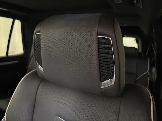 2025 Cadillac Escalade Sport