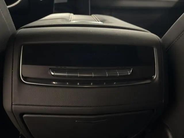 2025 Cadillac Escalade Sport