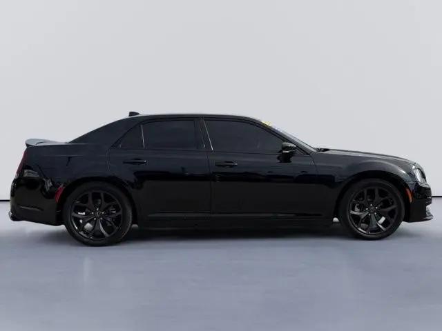 2022 Chrysler 300 S