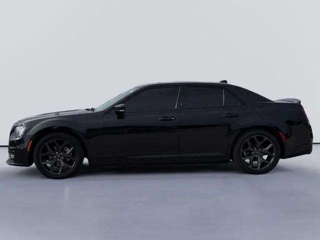 2022 Chrysler 300 S