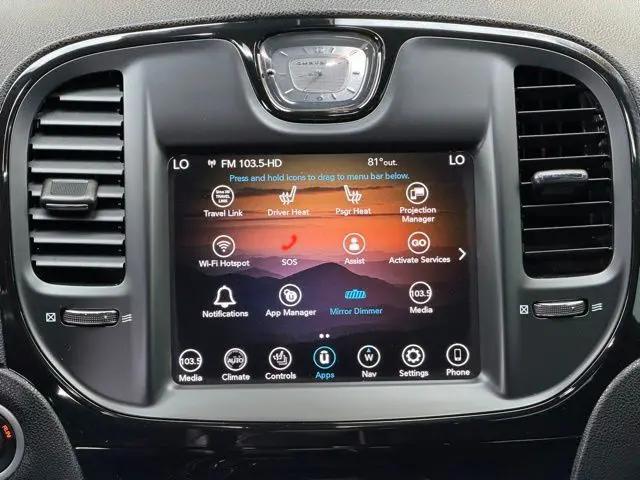 2022 Chrysler 300 S