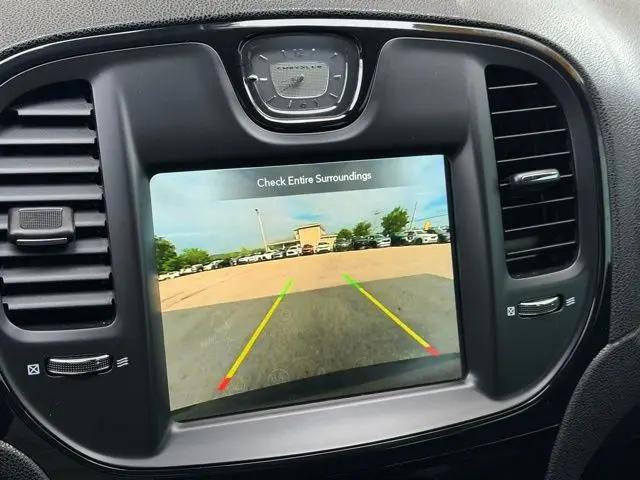 2022 Chrysler 300 S