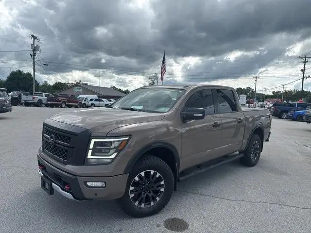 2021 Nissan Titan Crew Cab PRO-4X 4x4