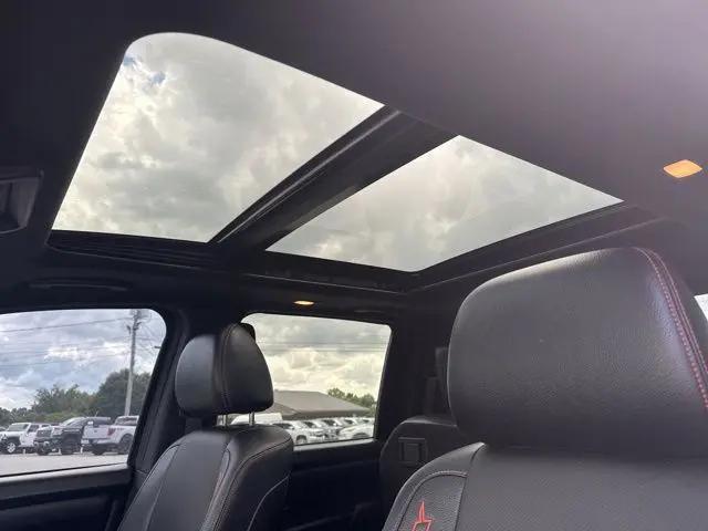 2021 Nissan Titan Crew Cab PRO-4X 4x4