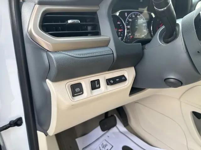 2023 GMC Acadia AWD Denali