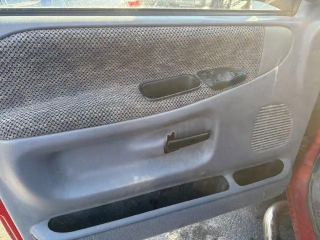 1999 Dodge Ram 1500 Base