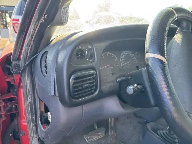 1999 Dodge Ram 1500 Base