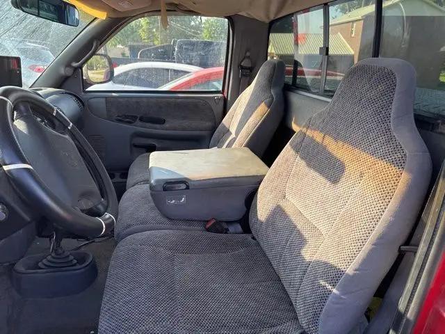 1999 Dodge Ram 1500 Base