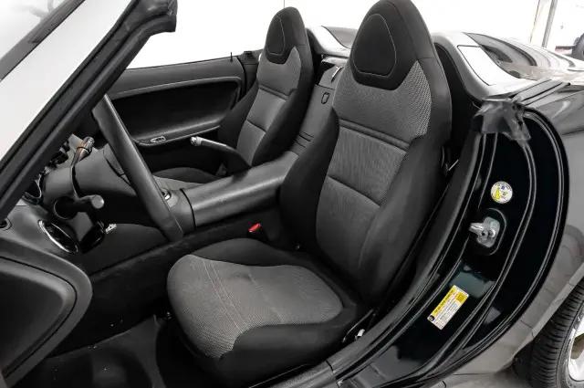 2006 Pontiac Solstice Base
