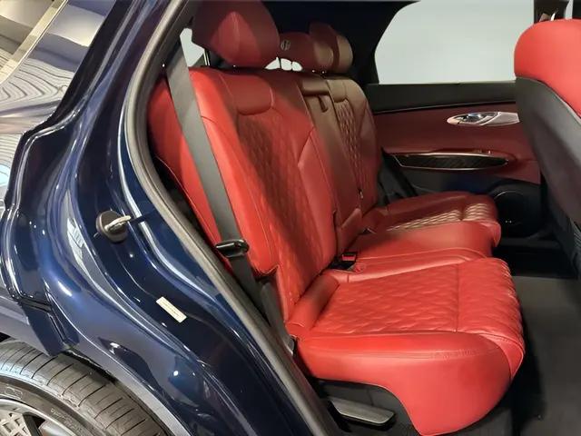 2023 Genesis GV70 3.5T AWD Sport