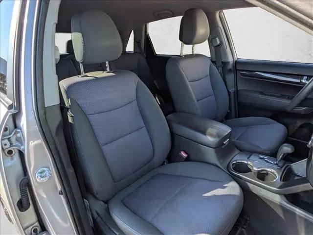 2013 Kia Sorento LX V6