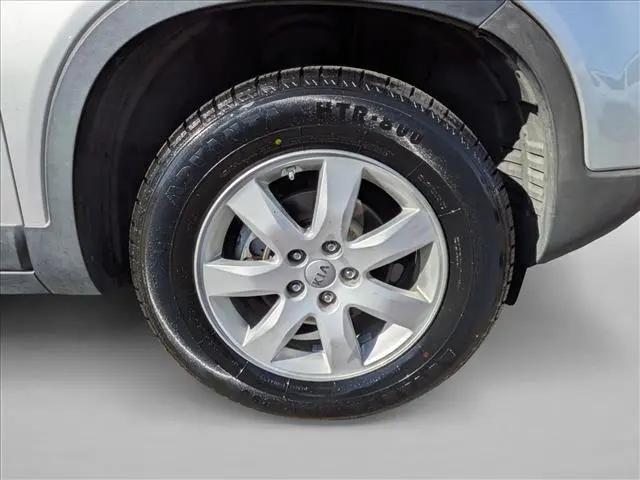 2013 Kia Sorento LX V6