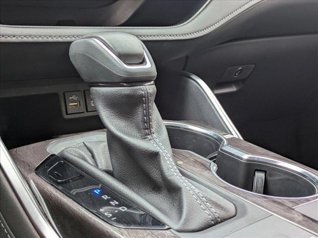 2025 Toyota Highlander Hybrid Platinum