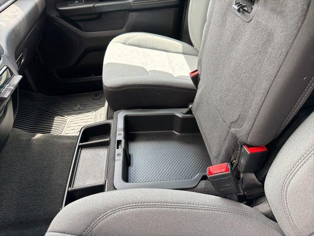 2023 Ram 1500 Big Horn Crew Cab 4x4 5'7" Box