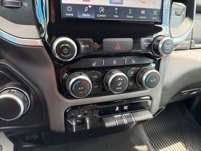 2023 Ram 1500 Big Horn Crew Cab 4x4 5'7" Box