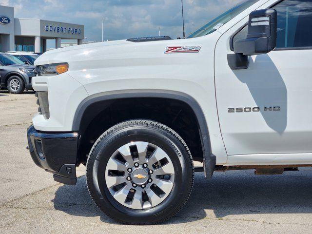 2024 Chevrolet Silverado 2500HD 4WD Crew Cab Standard Bed Custom