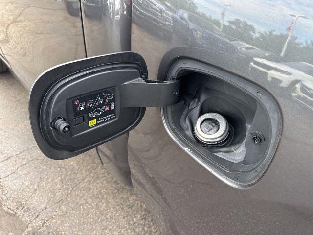 2019 Ram 1500 Big Horn/Lone Star Crew Cab 4x4 5'7" Box
